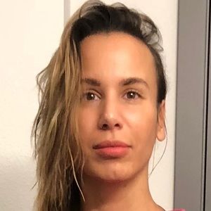 Meet your Posher, Rowie